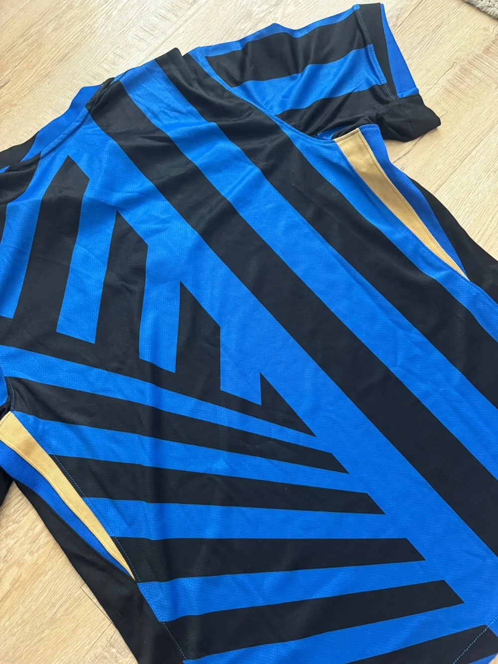 Nike Inter Milan Men's Soccer Jersey Black & Blue Signed Federico Dimarco 32